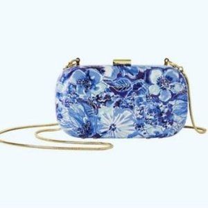 NWT Lilly Pulitzer "Catch n Keep" clutch